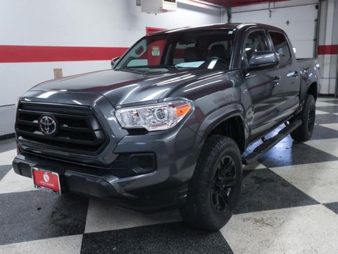 Used 2021 Toyota Tacoma SR w/ SR Convenience Package RWD image 5
