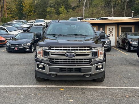 Used 2019 Ford F150 XLT w/ Equipment Group 302A Luxury image 2