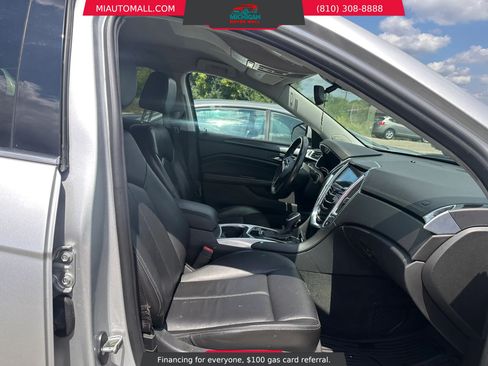 Used 2013 Cadillac SRX FWD image 13