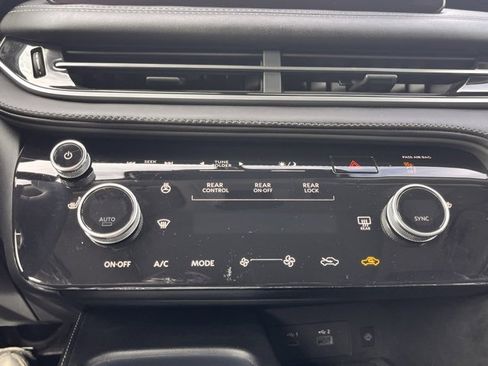 Certified 2025 INFINITI QX60 Pure image 15