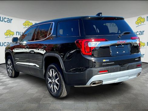 Used 2022 GMC Acadia SLE image 4