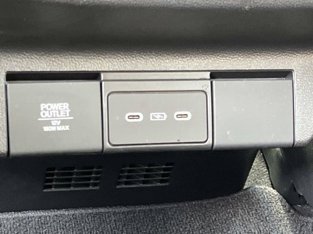 Used 2025 Acura MDX w/ Technology Package FWD image 19