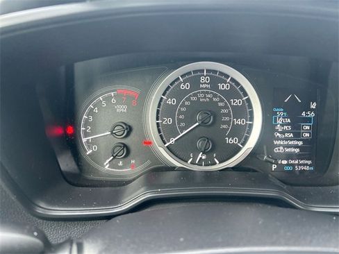 Used 2022 Toyota Corolla LE image 18