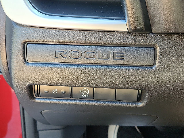 Used 2024 Nissan Rogue S AWD/4WD image 25