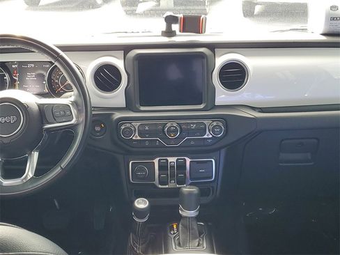 Used 2022 Jeep Gladiator Overland w/ Popular Equipment Package image 16