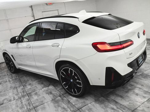 Used 2025 BMW X4 M40i w/ Premium Package AWD/4WD image 4