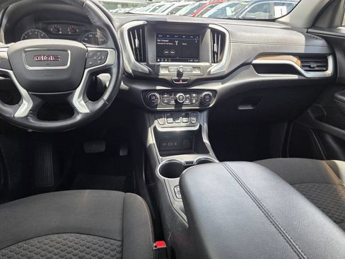 Used 2018 GMC Terrain SLE w/ Driver Convenience Package FWD image 14