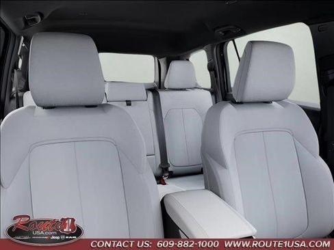 New 2026 Jeep Cherokee Laredo AWD/4WD image 27