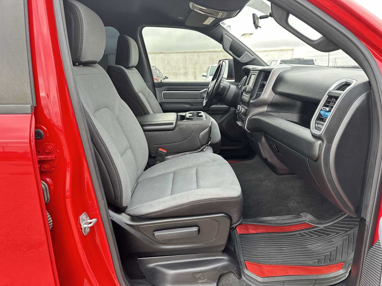 Used 2022 RAM 1500 Big Horn RWD image 22