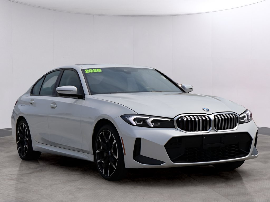 Used 2026 BMW 330i xDrive Sedan AWD/4WD image 3