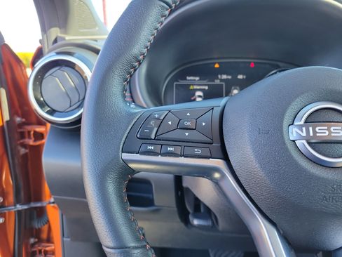 Certified 2023 Nissan Kicks SR image 22