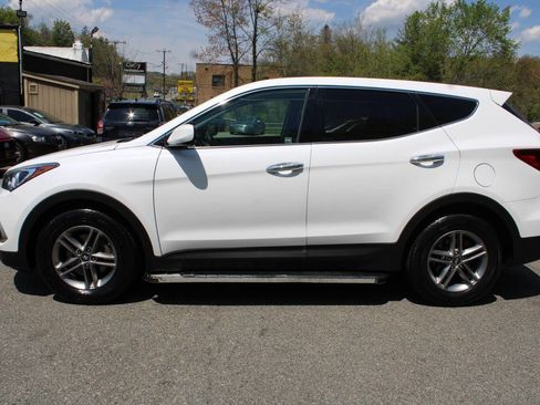 Used 2018 Hyundai Santa Fe Sport AWD/4WD image 12