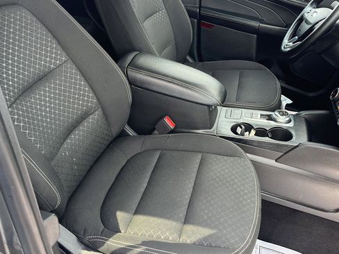 Used 2025 Ford Escape Active w/ Cold Weather Package image 23