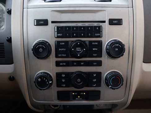 Used 2008 Ford Escape XLT image 29