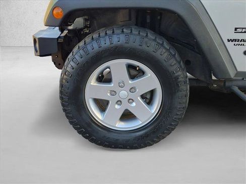 Used 2011 Jeep Wrangler Unlimited Sport AWD/4WD image 9