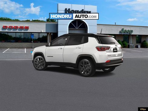 New 2026 Jeep Compass Limited image 4