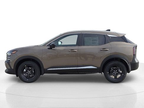 New 2026 Nissan Kicks SV w/ SV Premium Package image 3