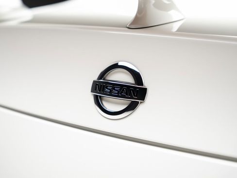 Used 2019 Nissan GT-R Premium AWD/4WD image 30