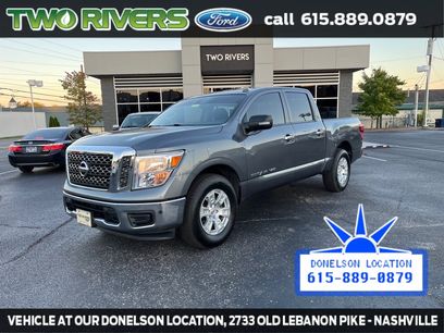 Used 2018 Nissan Titan SV w/ SV Convenience Package