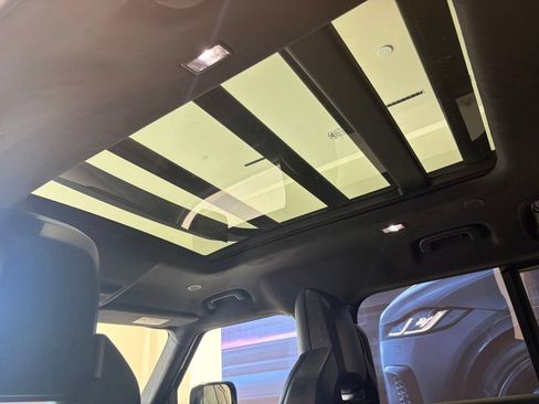 New 2026 Land Rover Defender 110 AWD/4WD image 16