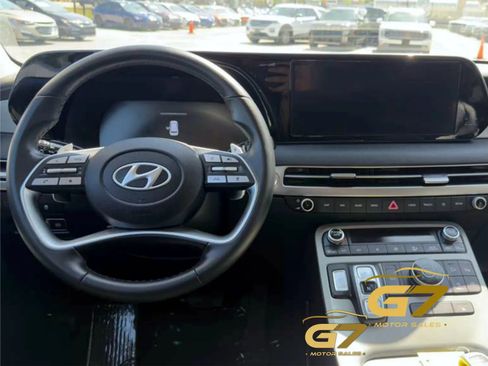 Used 2025 Hyundai Palisade SEL AWD/4WD image 13