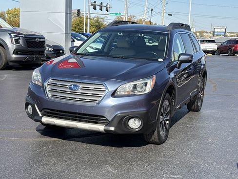 Used 2017 Subaru Outback 3.6R Limited image 13