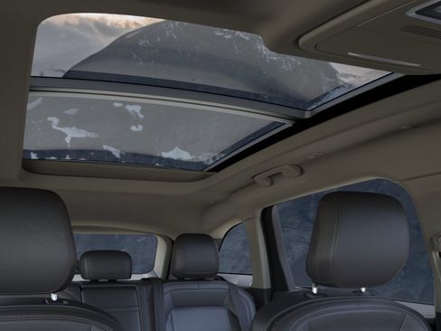 New 2026 Lincoln Nautilus Premier w/ Equipment Group 102A image 22