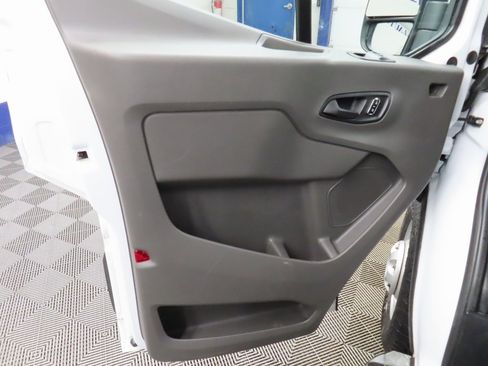 Used 2023 Ford Transit 250 Low Roof AWD w/ Exterior Upgrade Package image 48