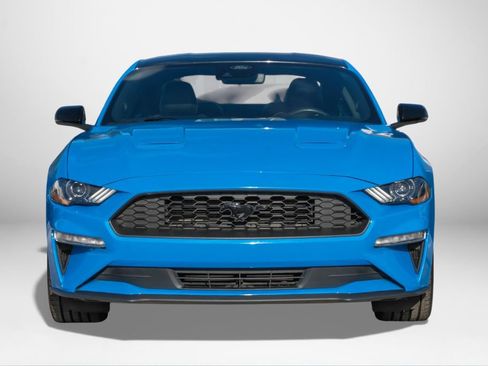 Used 2022 Ford Mustang Premium w/ Equipment Group 201A image 3