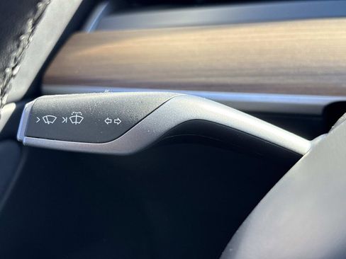 Used 2020 Tesla Model 3 Long Range image 19