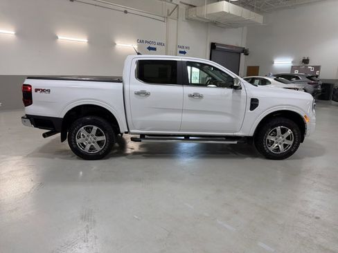 Used 2024 Ford Ranger Lariat w/ FX4 Off-Road Package image 9