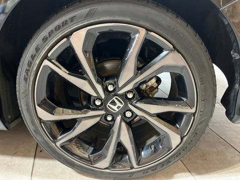 Used 2020 Honda Civic Sport image 12