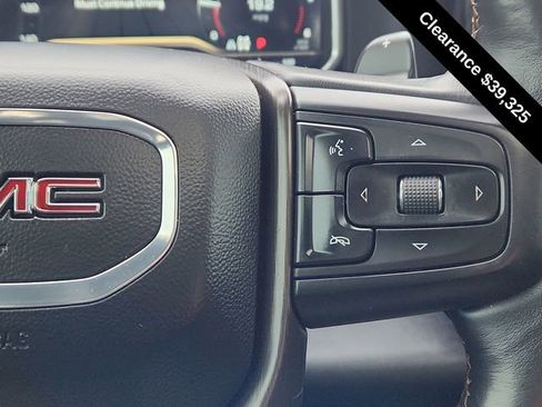 Used 2022 GMC Sierra 1500 AT4 w/ Technology Package AWD/4WD image 39