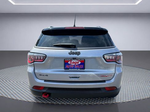 Used 2019 Jeep Compass Trailhawk AWD/4WD image 5