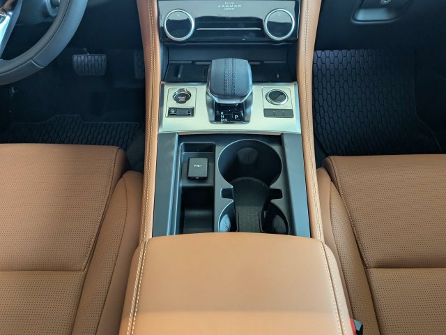 New 2026 Jaguar F-PACE R-Dynamic S AWD/4WD image 17