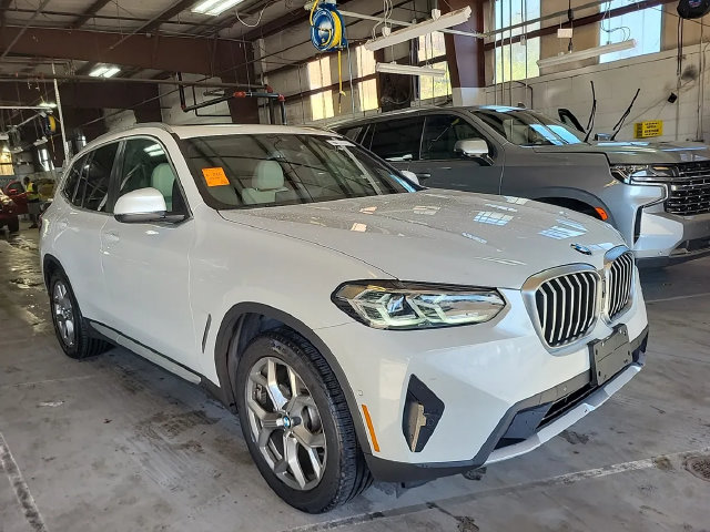 Used 2024 BMW X3 xDrive30i w/ Premium Package AWD/4WD image 1