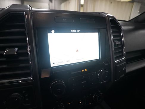 Used 2016 Ford F150 XLT w/ Equipment Group 302A Luxury AWD/4WD image 6