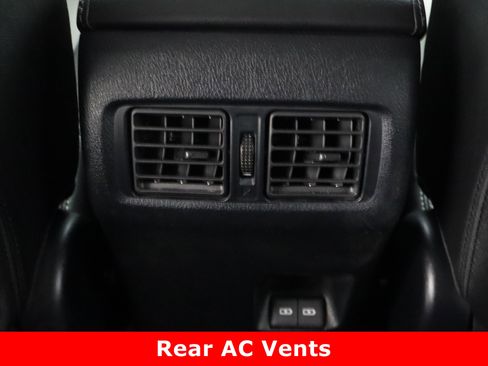 Used 2024 Toyota 4Runner SR5 Premium image 31