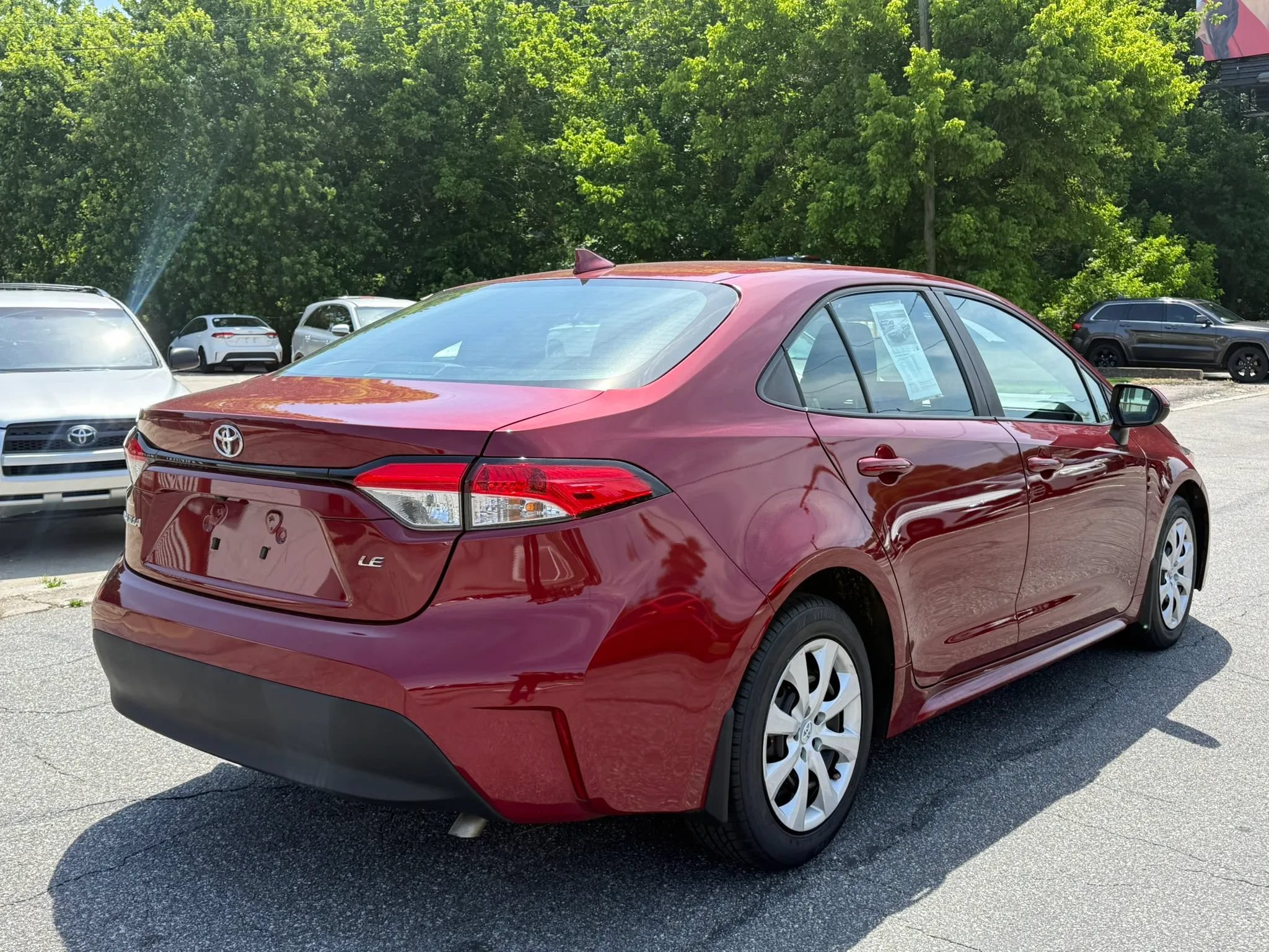 Used 2024 Toyota Corolla LE FWD image 4