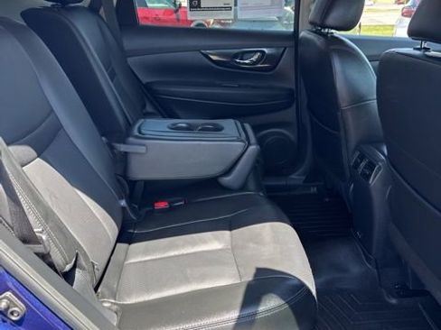 Certified 2020 Nissan Rogue SL w/ Premium Package AWD/4WD image 16