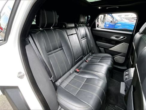 Used 2020 Land Rover Range Rover Velar S AWD/4WD image 24