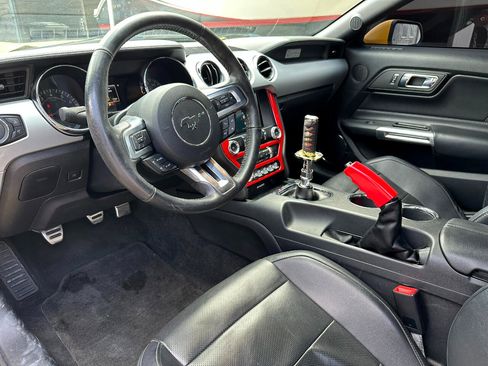 Used 2016 Ford Mustang GT Premium w/ Equipment Group 401A image 31