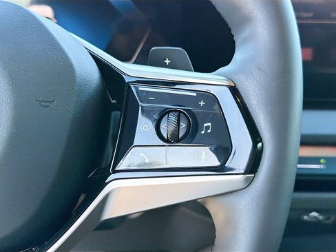 Used 2025 BMW X3 xDrive30i image 37