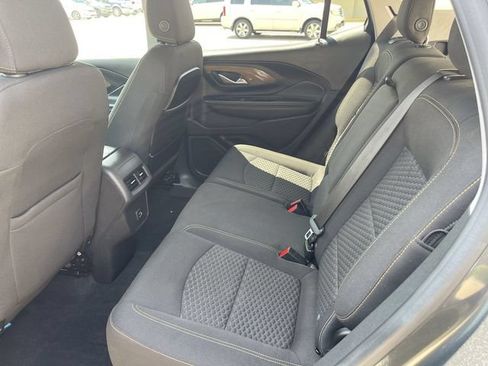 Used 2020 GMC Terrain SLE w/ Driver Convenience Package AWD/4WD image 13
