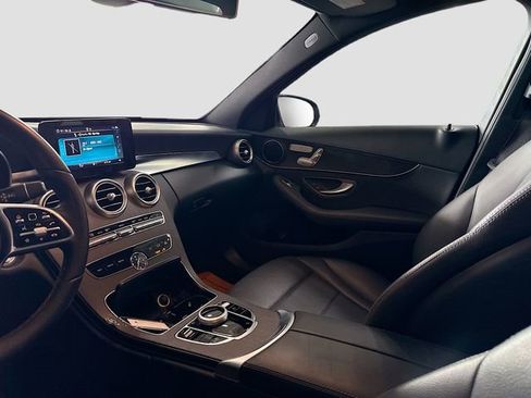 Used 2019 Mercedes-Benz C 300 4MATIC Sedan image 24