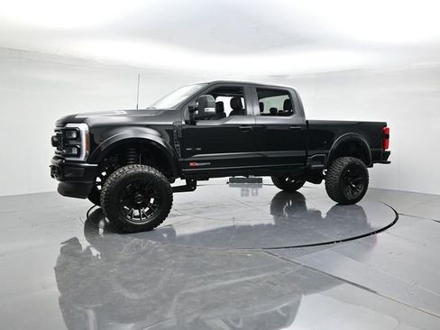 New 2025 Ford F250 XLT w/ Black Appearance Package image 6