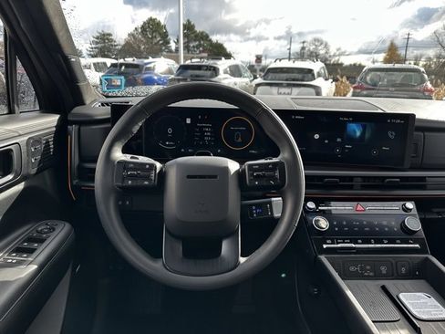 Used 2024 Hyundai Santa Fe Calligraphy image 20