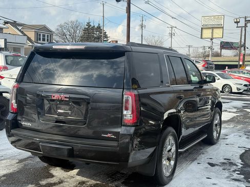 Used 2020 GMC Yukon SLE image 11
