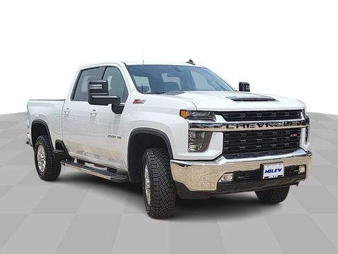 Used 2023 Chevrolet Silverado 2500 LT w/ Convenience Package AWD/4WD image 2