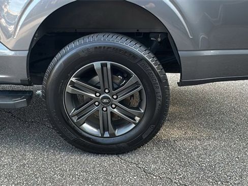 Certified 2021 Ford F150 XLT w/ Equipment Group 302A High image 19